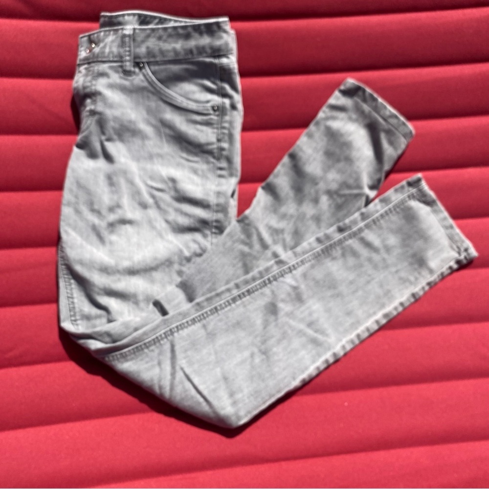 Mossimo supply company grey skinny low rise jeans size:6